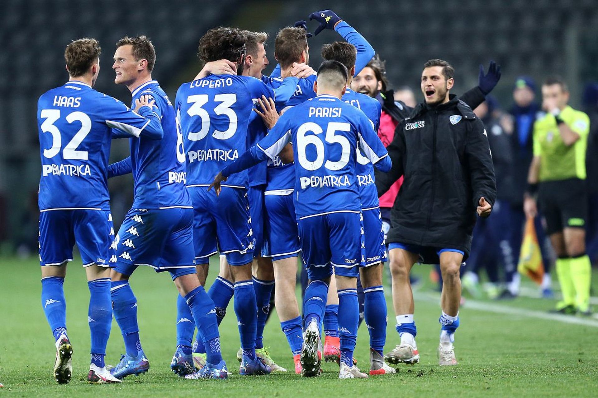 更多的精彩 更多的精彩